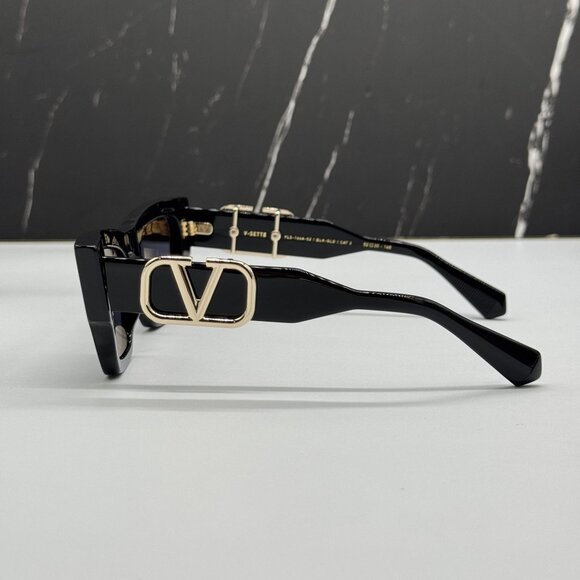NEW VALENTINO VLS-166A GREY BLACK CAT EYE SUNGLASSES VALENTINO